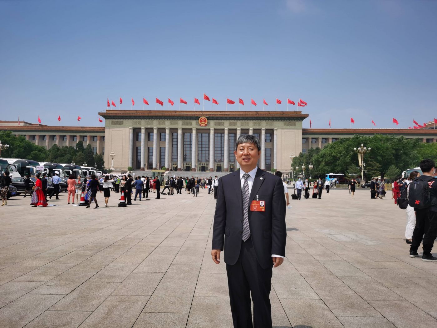 5. 全国人大代表、中国工程院院士、亚搏电竞官方网站（中国）股份有限公司科技委副主任、中国航空研究院副院长樊会涛